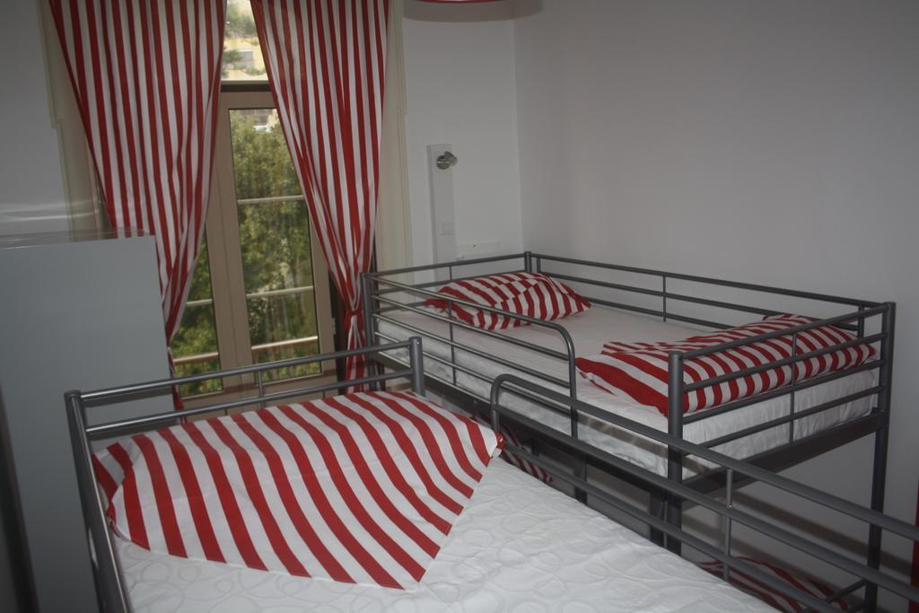 Hostel 402 Figueira da Foz Cameră foto